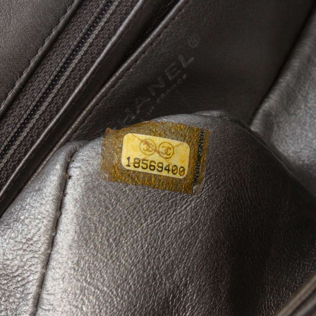 Chanel Mini Rectangular Classic Metallic Lambskin Single Flap - Detail 1