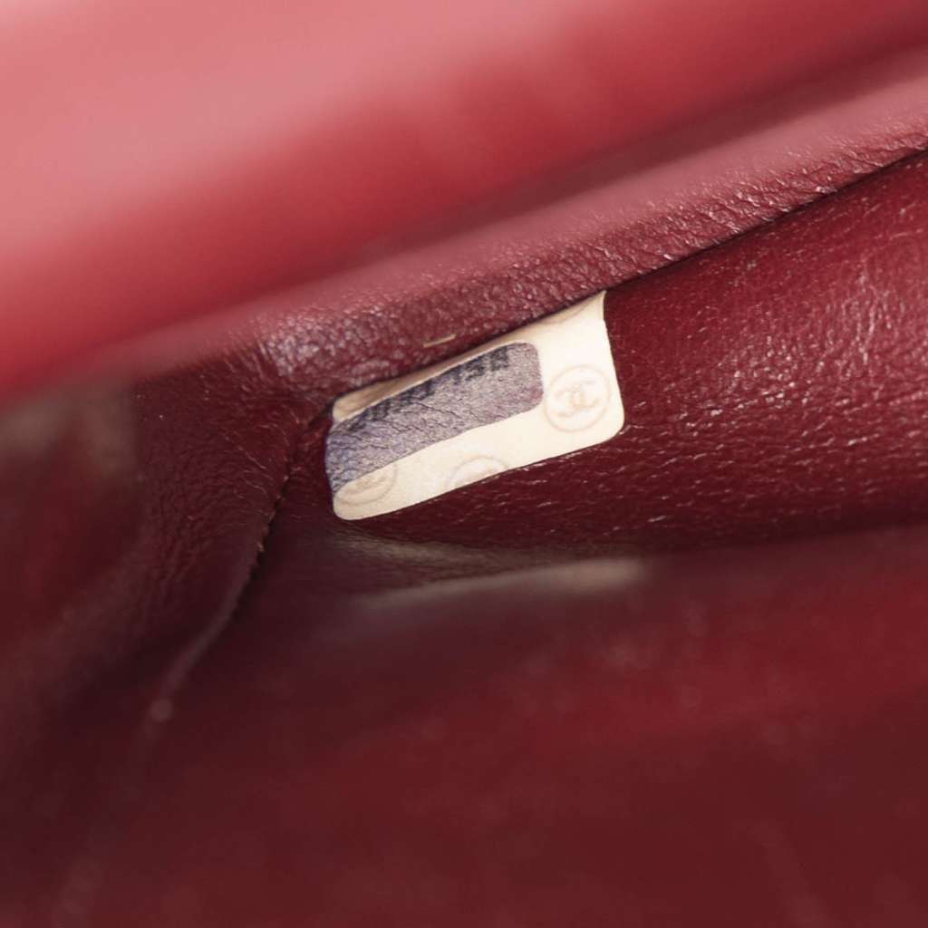 Chanel Medium Classic Lambskin Double Flap - Detail 1