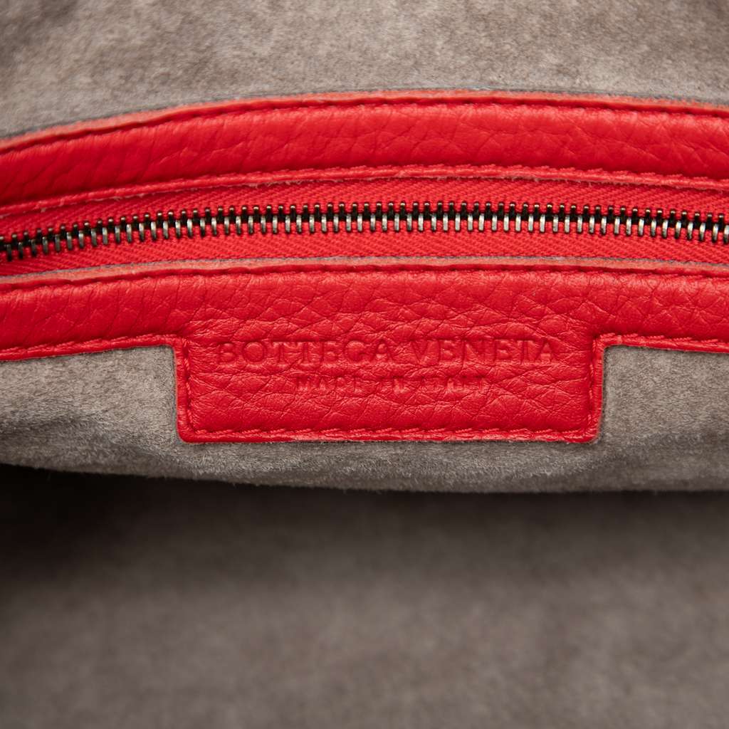 Bottega Veneta Intrecciato Trimmed Cervo Disk Handbag - Side view