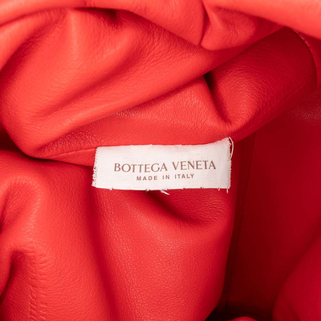 Bottega Veneta Lambskin The Mini Pouch Crossbody - Detail 1