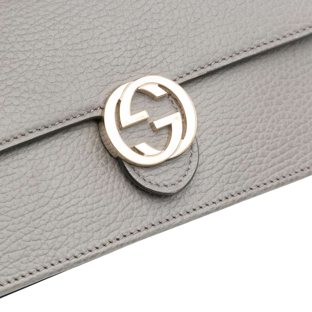 Gucci Leather Interlocking G Dollar Wallet on Chain - Image 10