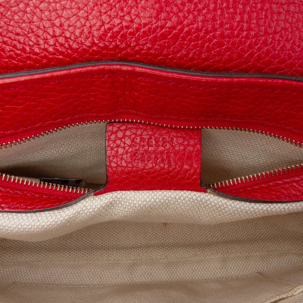 Gucci Medium Leather Soho Chain Flap Crossbody - Detail 1