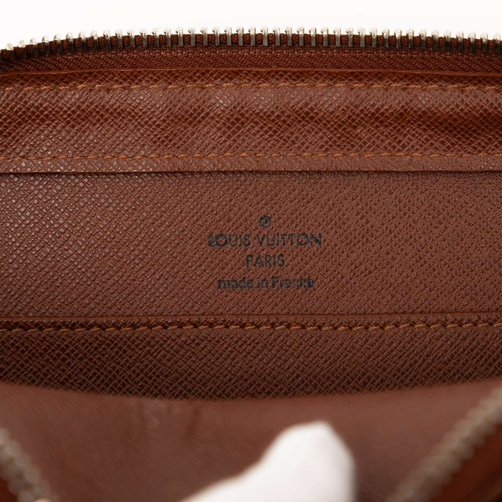 Louis Vuitton Monogram Orsay - Detail 1