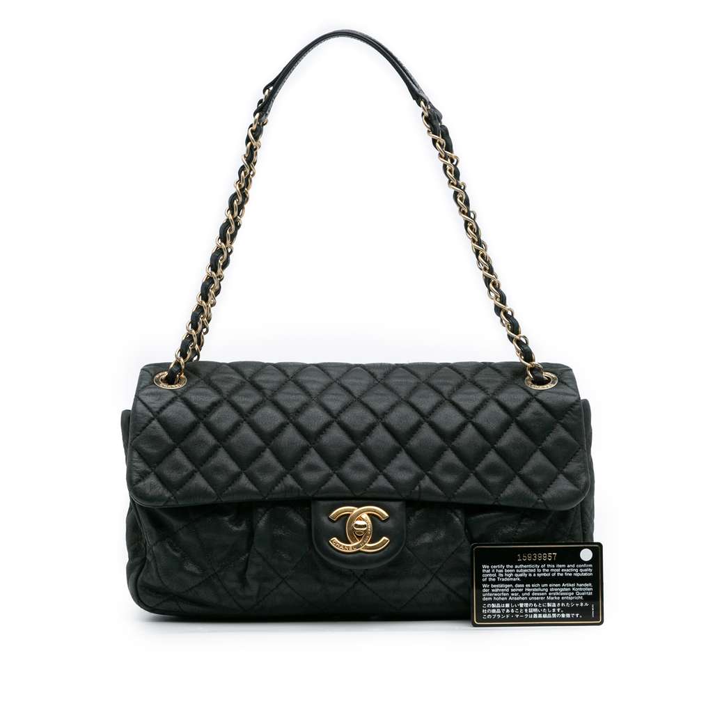 Chanel Quilted Calfskin Chic Quilt Flap - Image 15