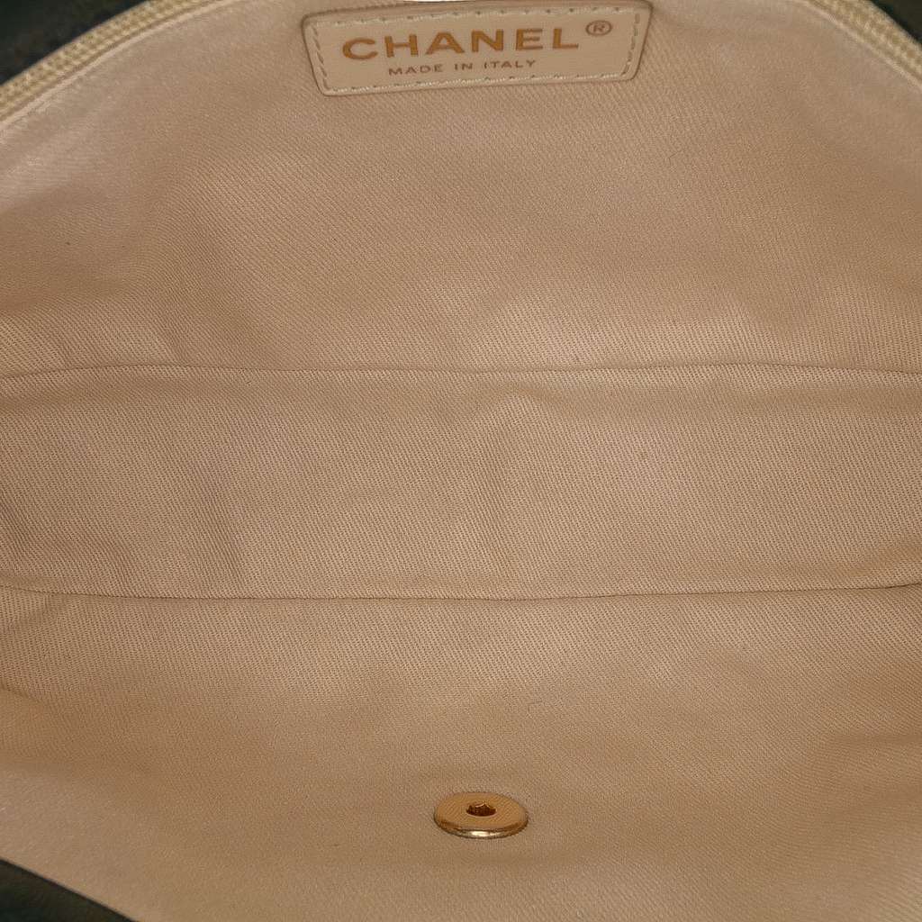 Chanel Quilted Calfskin Chic Quilt Flap - 4