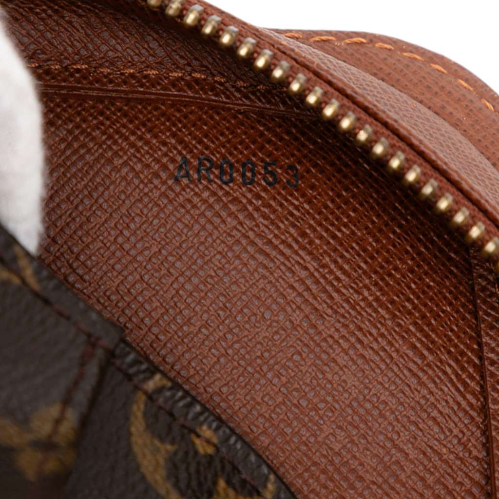 Louis Vuitton Monogram Orsay - Detail 1