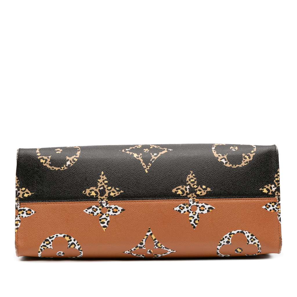Louis Vuitton Monogram Giant Jungle OnTheGo GM - Image 6