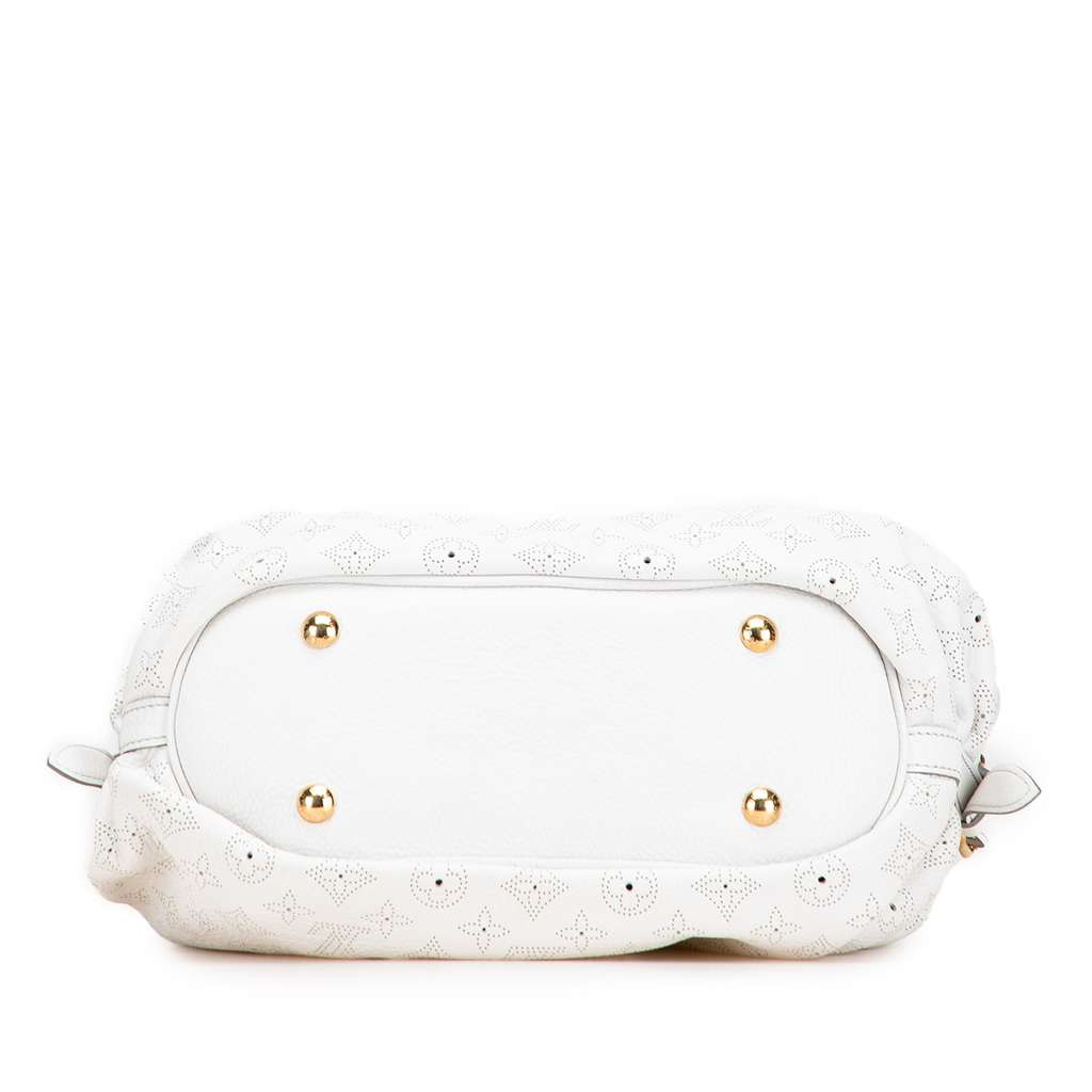 Louis Vuitton Monogram Mahina XS - Image 6