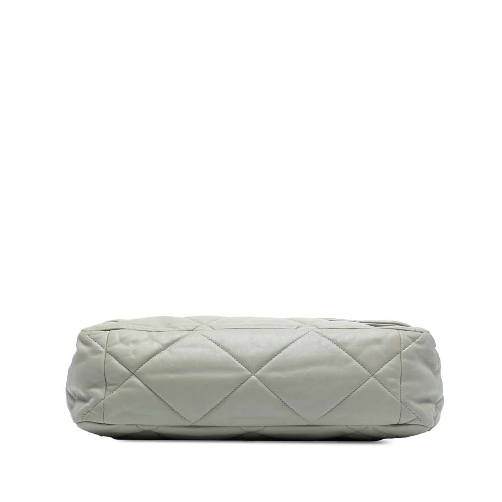 Chanel Maxi Lambskin 19 Flap - Image 6