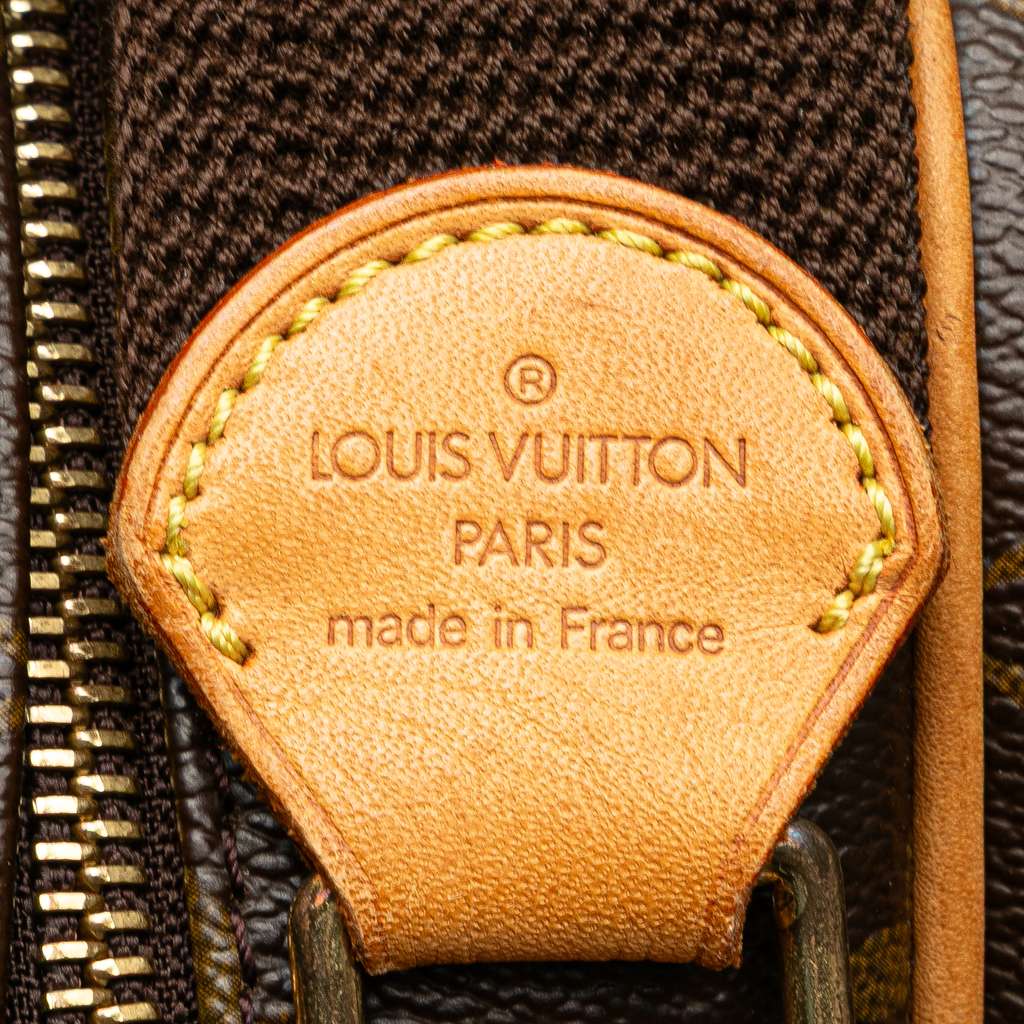 Louis Vuitton Monogram Reporter PM - Side view