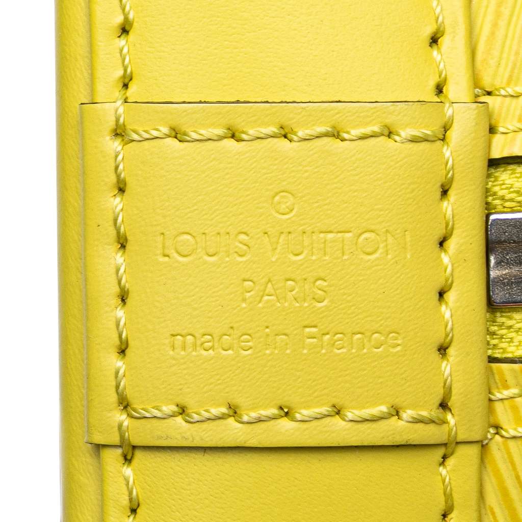 Louis Vuitton Epi Alma BB - Side view