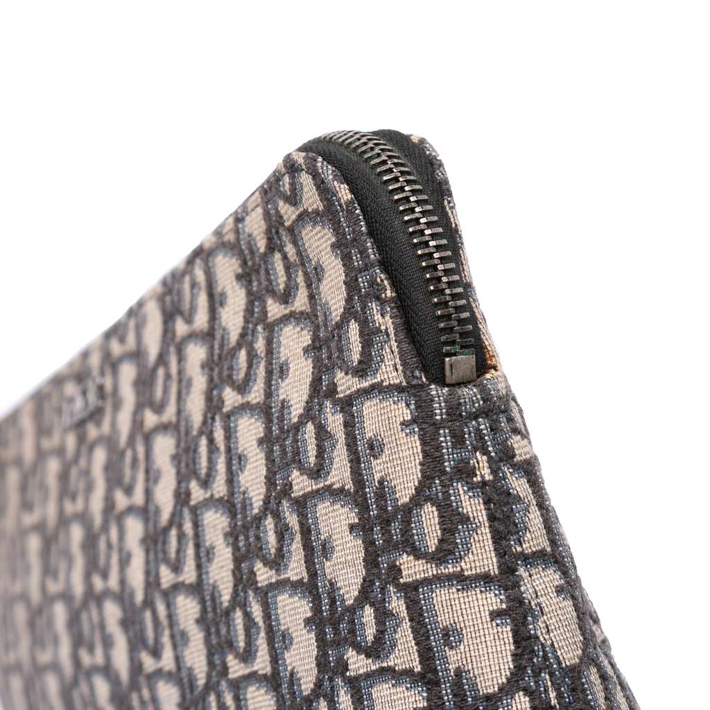 Dior Oblique Canvas Pouch - Image 12