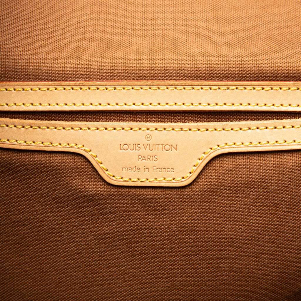 Louis Vuitton Monogram Montsouris GM - Side view