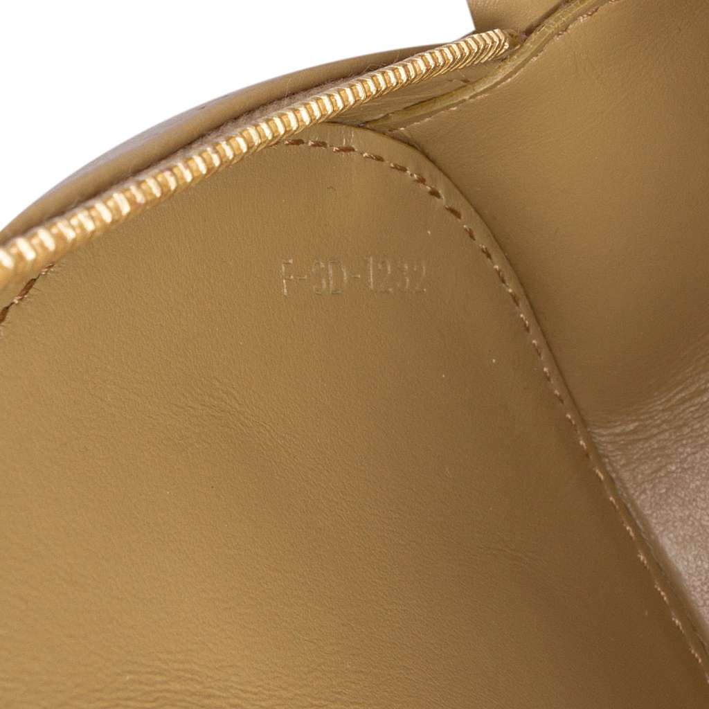 Celine Small Calfskin Cuir Triomphe Oval Crossbody - Detail 1
