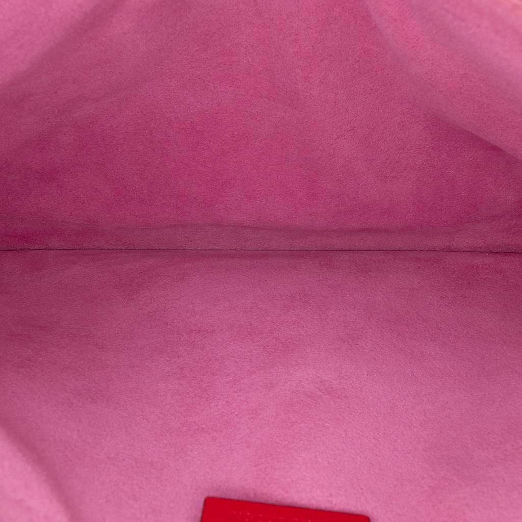 Gucci GG Supreme Bosco Clutch - 4