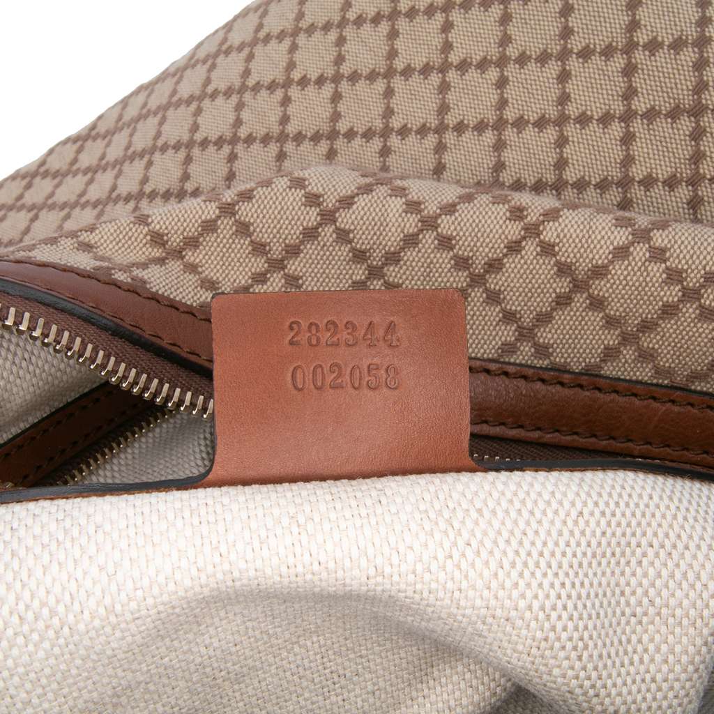 Gucci Diamante Canvas Village Double G Shoulder Bag - Detail 1