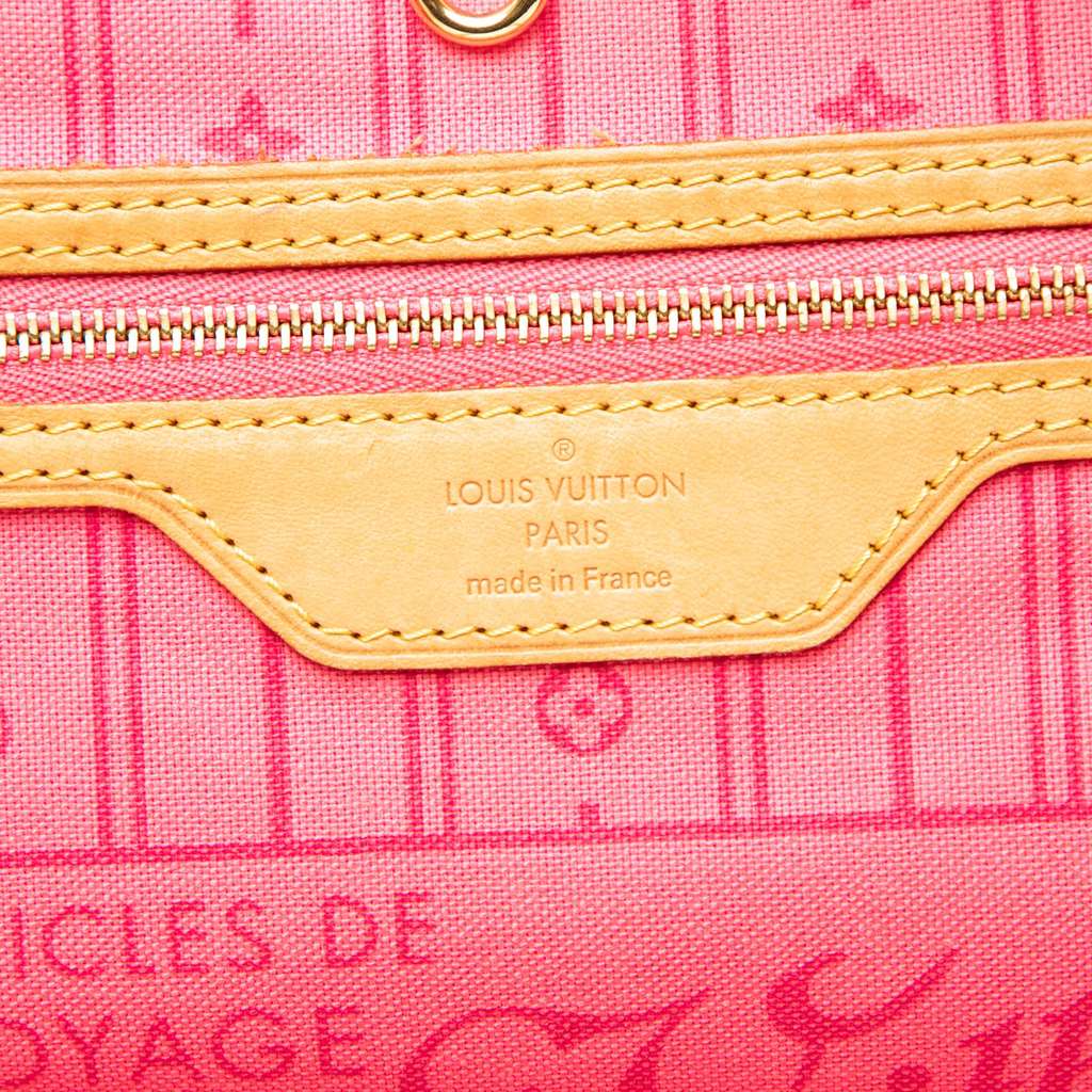 Louis Vuitton Monogram Roses Neverfull MM - Side view