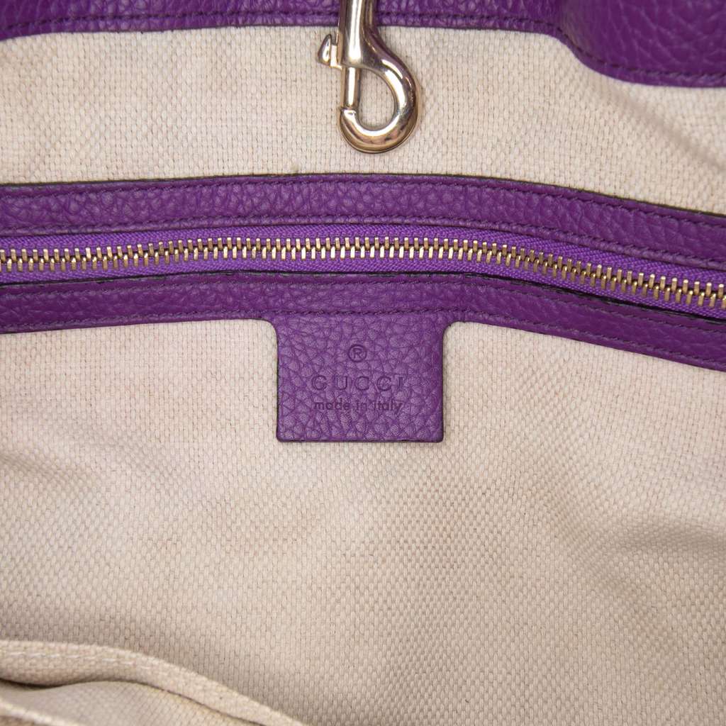 Gucci Medium Leather Soho Chain Tote - Side view