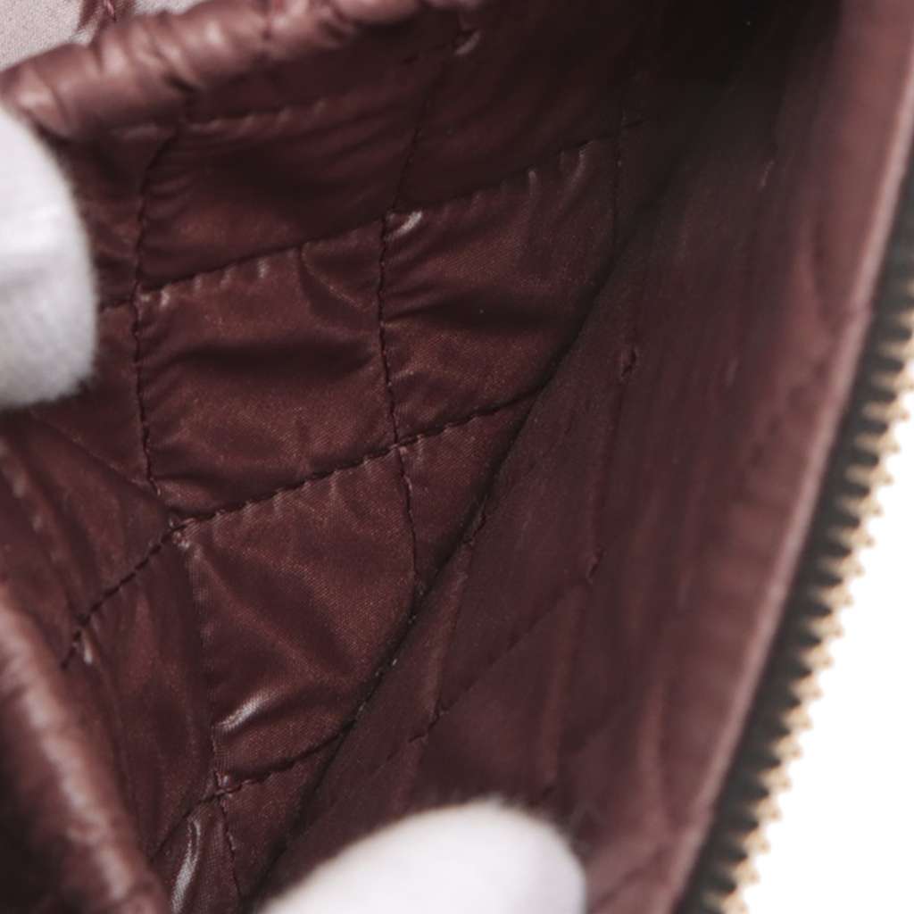 Chanel Medium CC Quilted  Caviar Vanity Case - 4