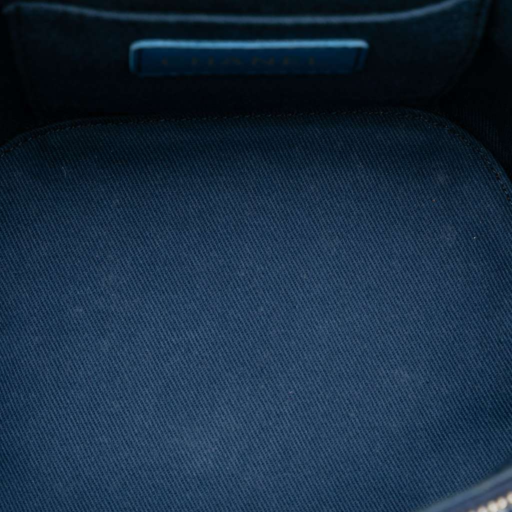 Chanel CC Quilted Denim Trip Vanity Case with Chain - 4