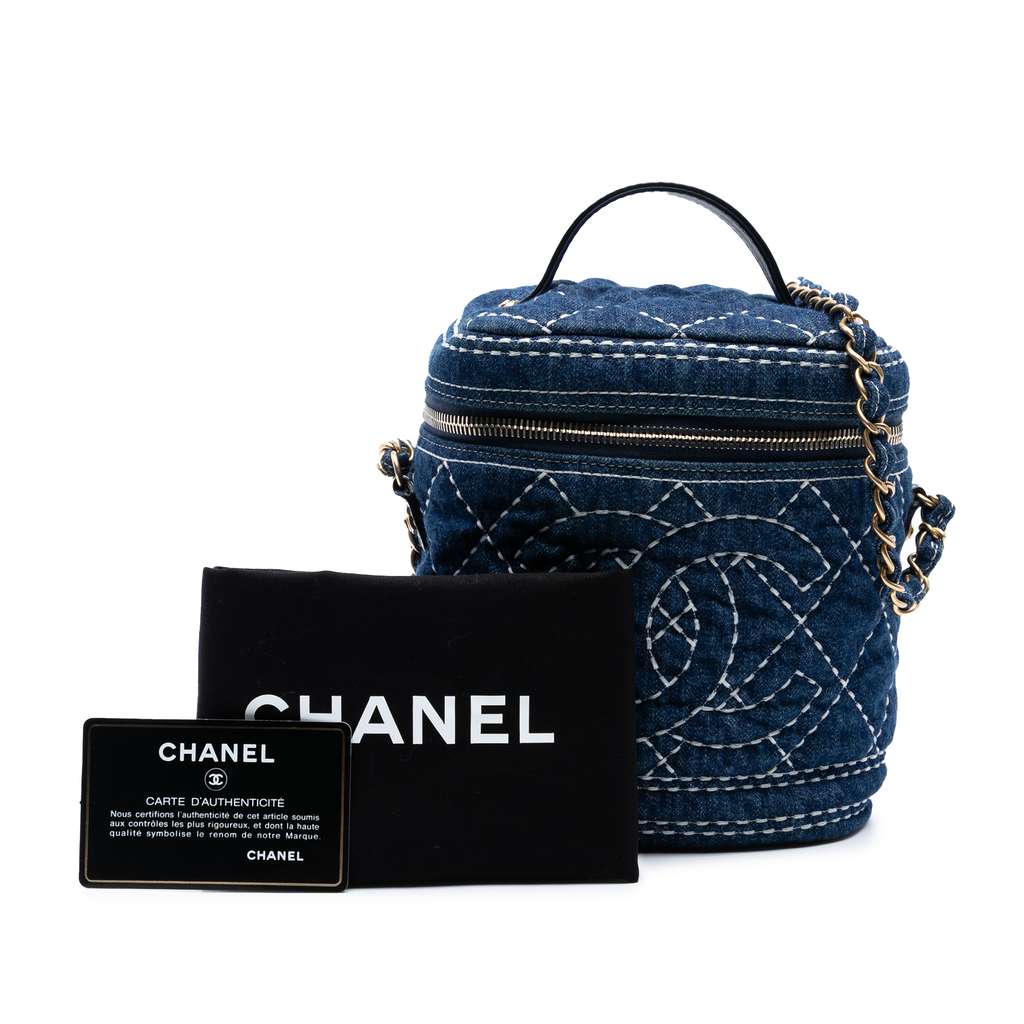 Chanel CC Quilted Denim Trip Vanity Case with Chain - Image 10