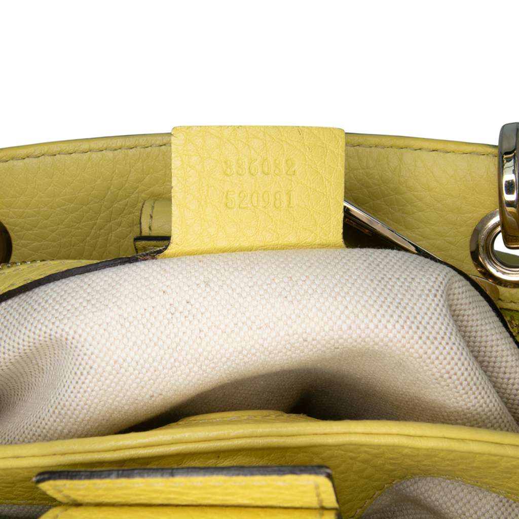 Gucci Small Calfskin Bamboo Shopper Satchel - Detail 1