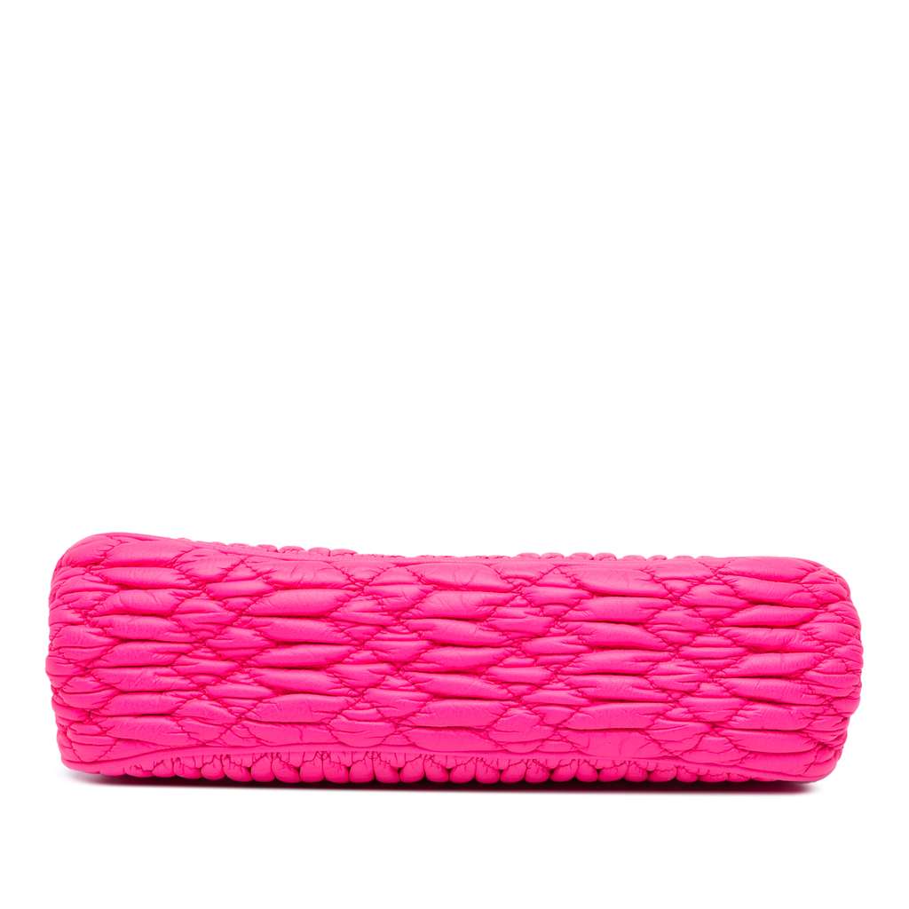 Miu Miu Matelasse Nappa Kiss Lock Frame Clutch - 3