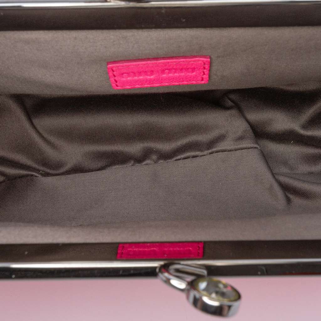 Miu Miu Matelasse Nappa Kiss Lock Frame Clutch - 4