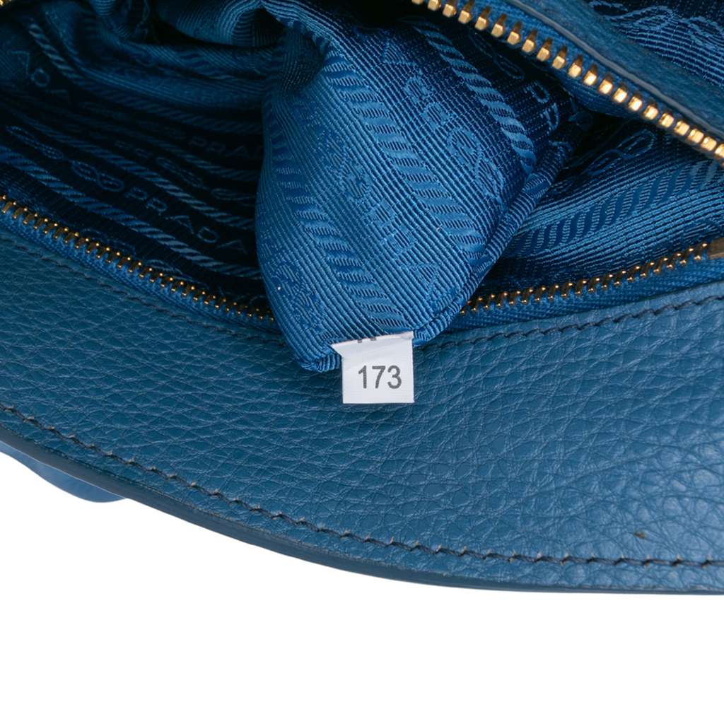 Prada Vitello Daino Open Convertible Tote - Detail 2