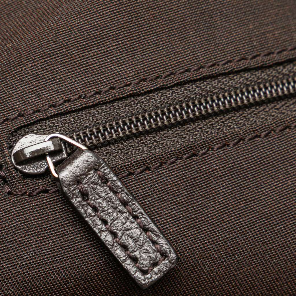 Gucci GG Nylon Abbey D Ring Tote - Image 10