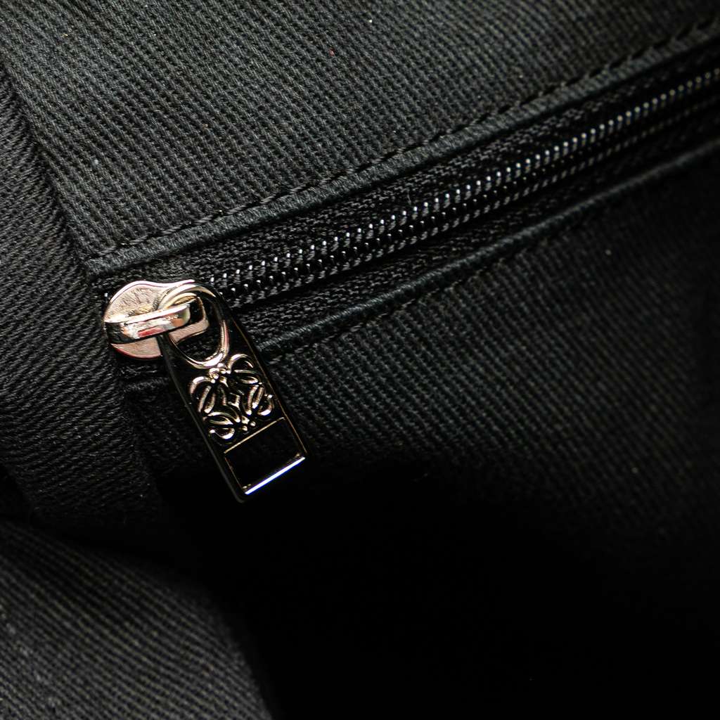 Loewe Anagram Canvas Handbag - Detail 2