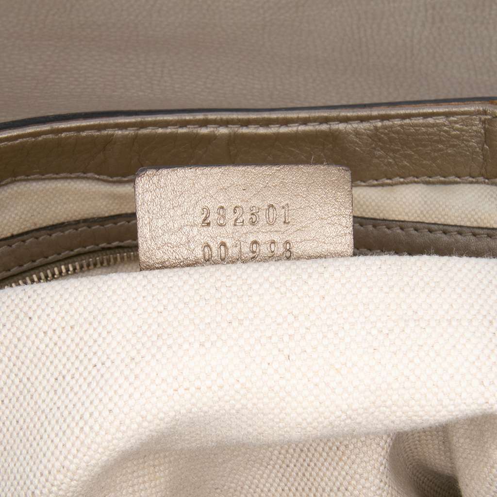 Gucci GG Canvas Bella Flap Satchel - Detail 1