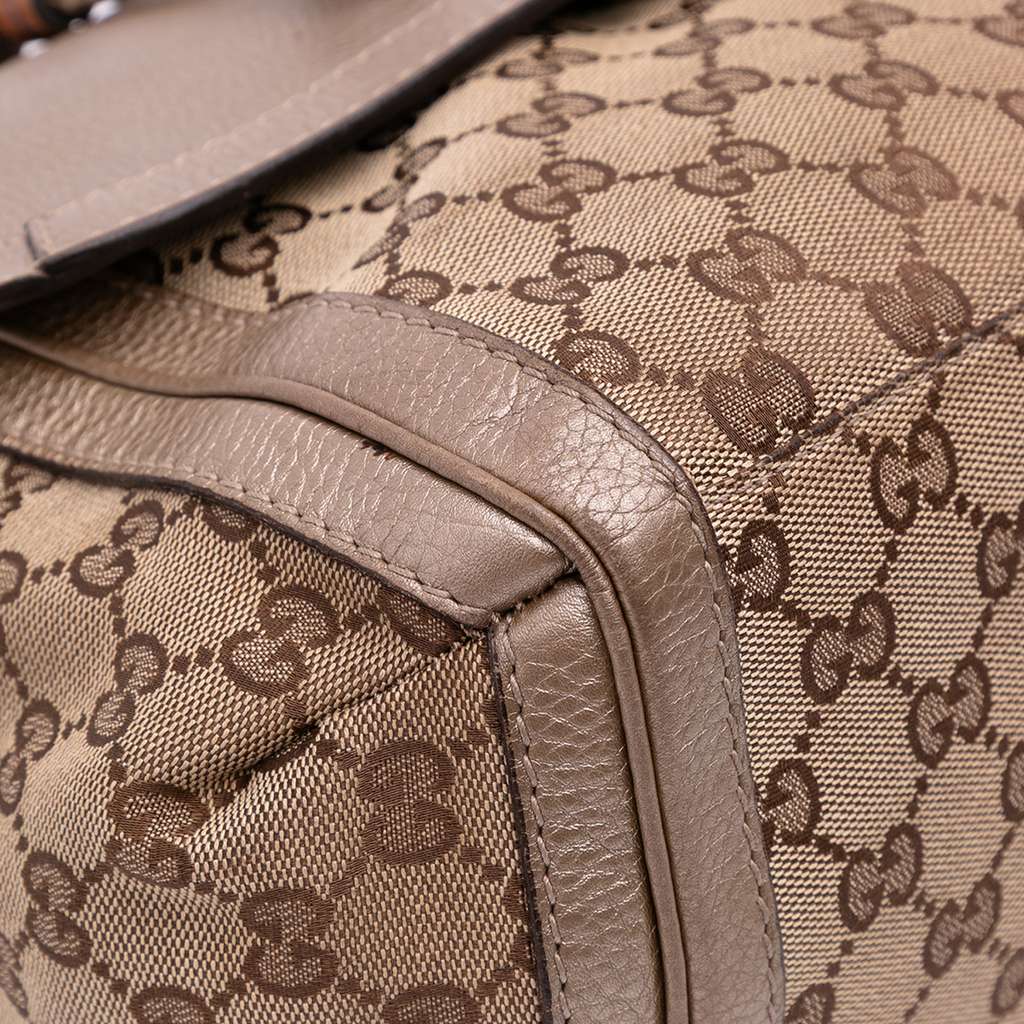 Gucci GG Canvas Bella Flap Satchel - Detail 2