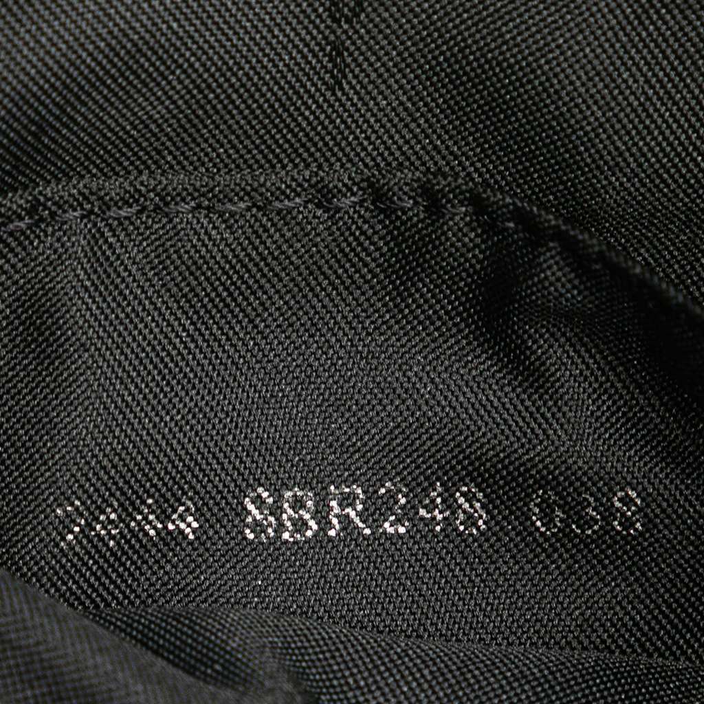 Fendi Zucchino Canvas Oyster Shoulder Bag - Detail 1