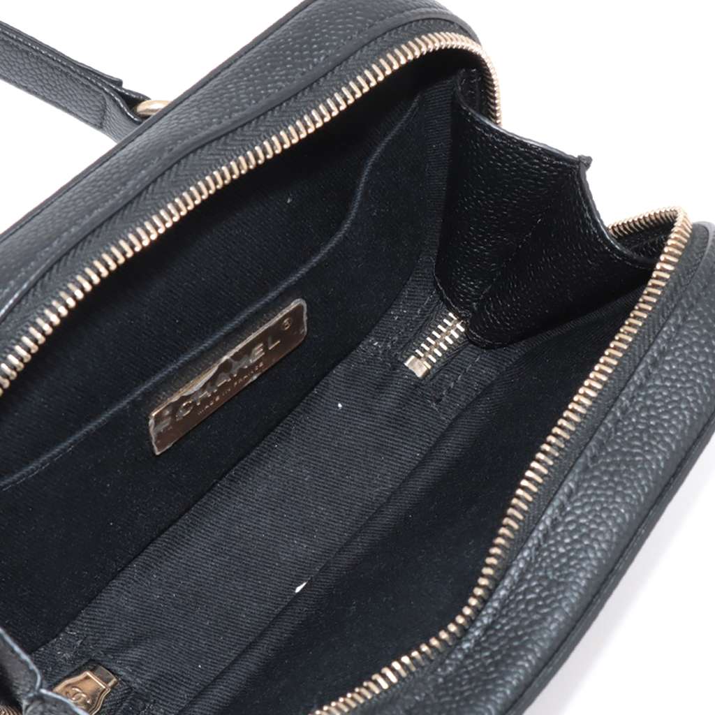 Chanel CC Stitched Caviar Waist Bag - Image 6