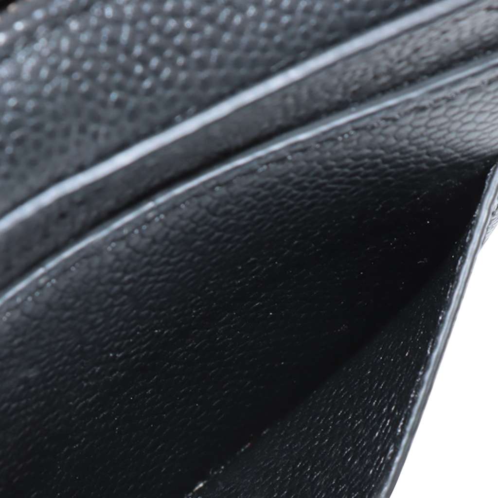 Chanel CC Stitched Caviar Waist Bag - Detail 1