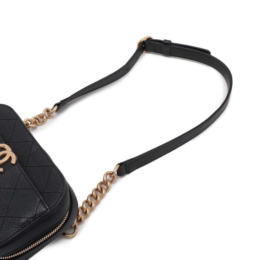 Chanel CC Stitched Caviar Waist Bag - Image 12