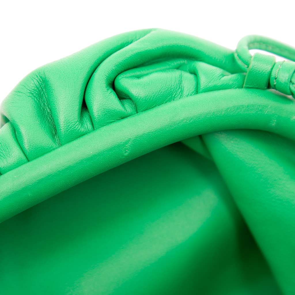 Bottega Veneta Lambskin The Mini Pouch Crossbody - Detail 2