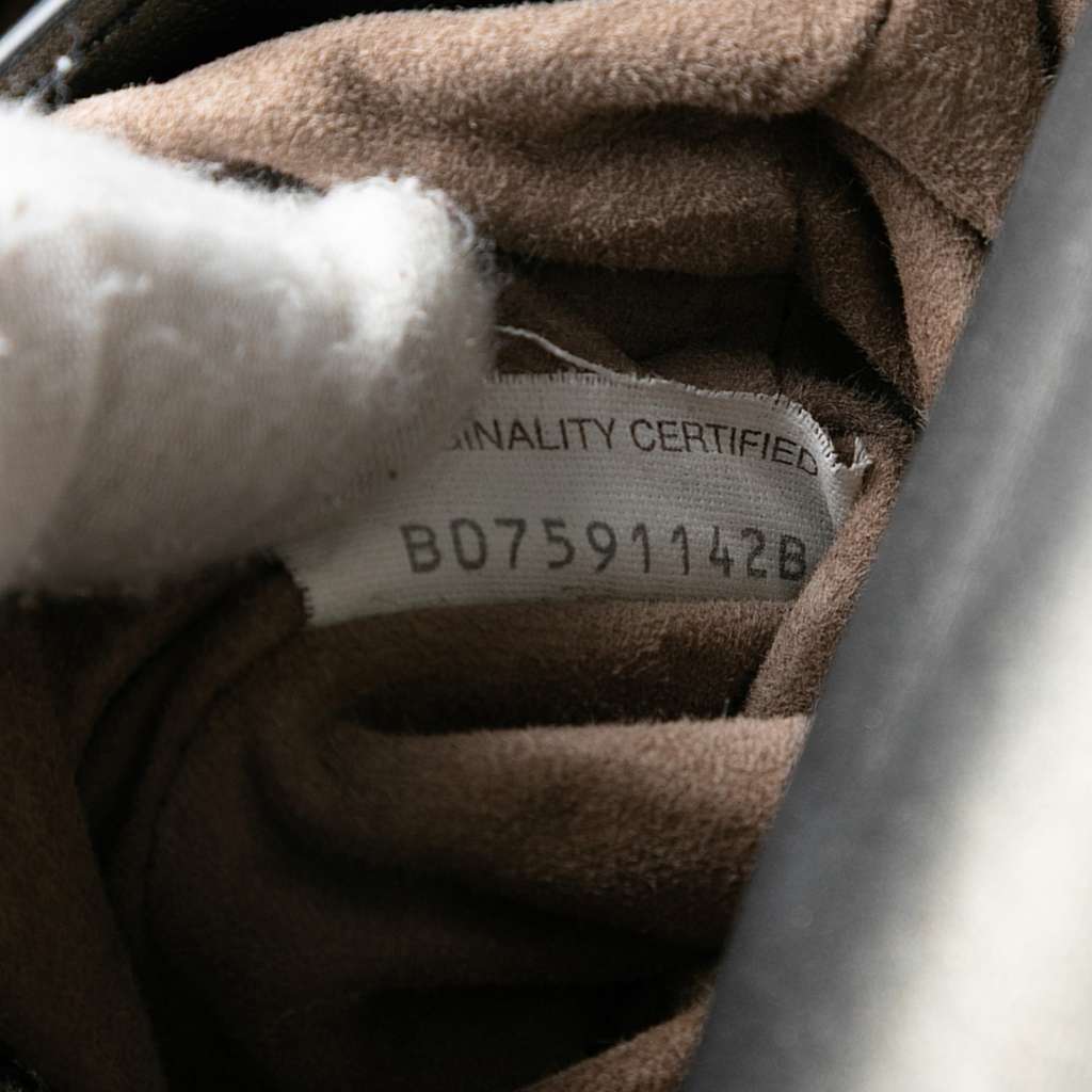 Bottega Veneta Small Intrecciato Trimmed Metallic Nappa Grommet Piazza Satchel - Side view