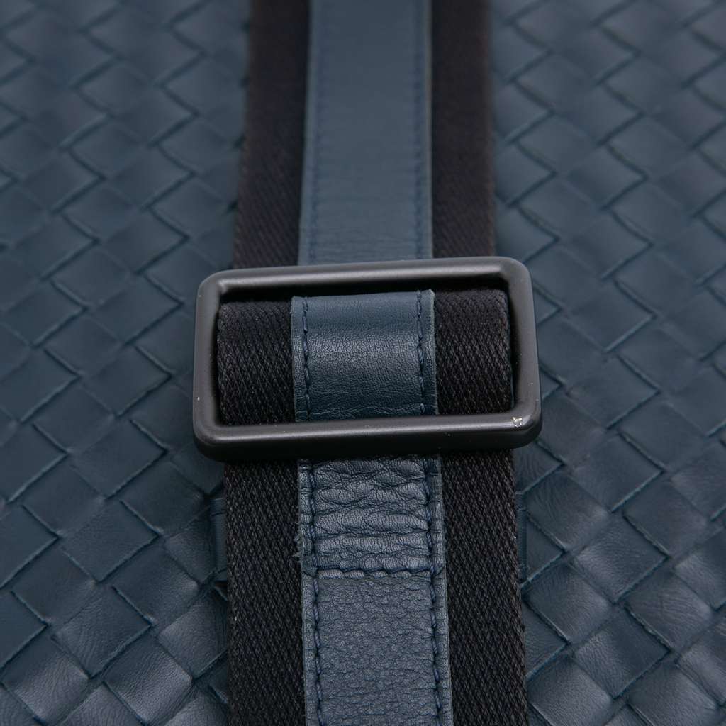 Bottega Veneta Nappa Intrecciato VN Crossbody - Image 11