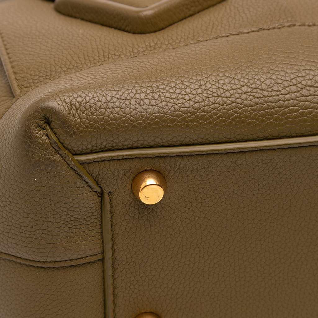 Bottega Veneta Medium Grained Calfskin Maxi Intrecciato Arco Bag - Detail 2