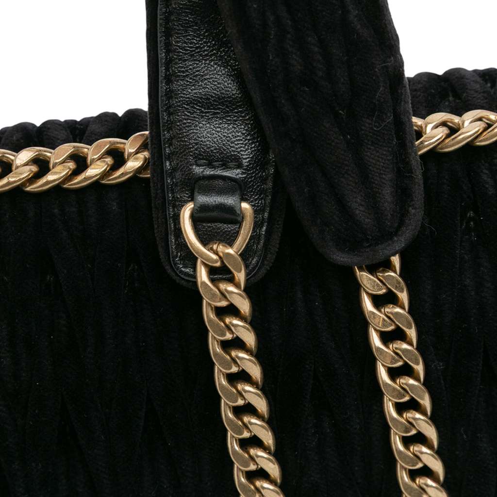 Miu Miu Velluto Matelasse Confidential Chain Crossbody - Image 12
