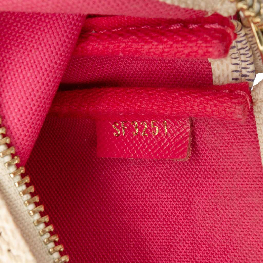 Louis Vuitton Damier Azur Animation Hollywood Mini Pochette Accessoires - Detail 1