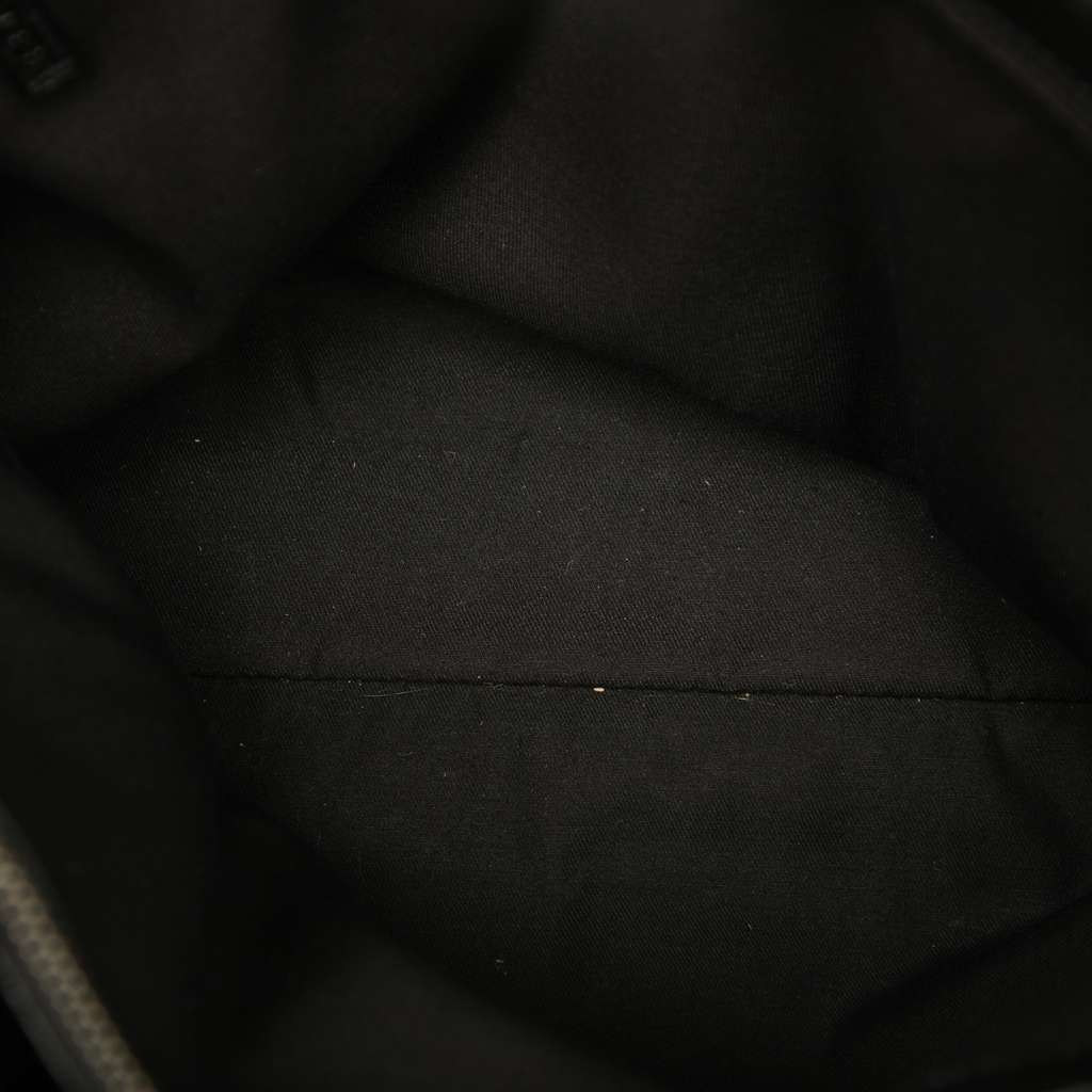 Gucci Medium GG Canvas Eclipse Tote - 4