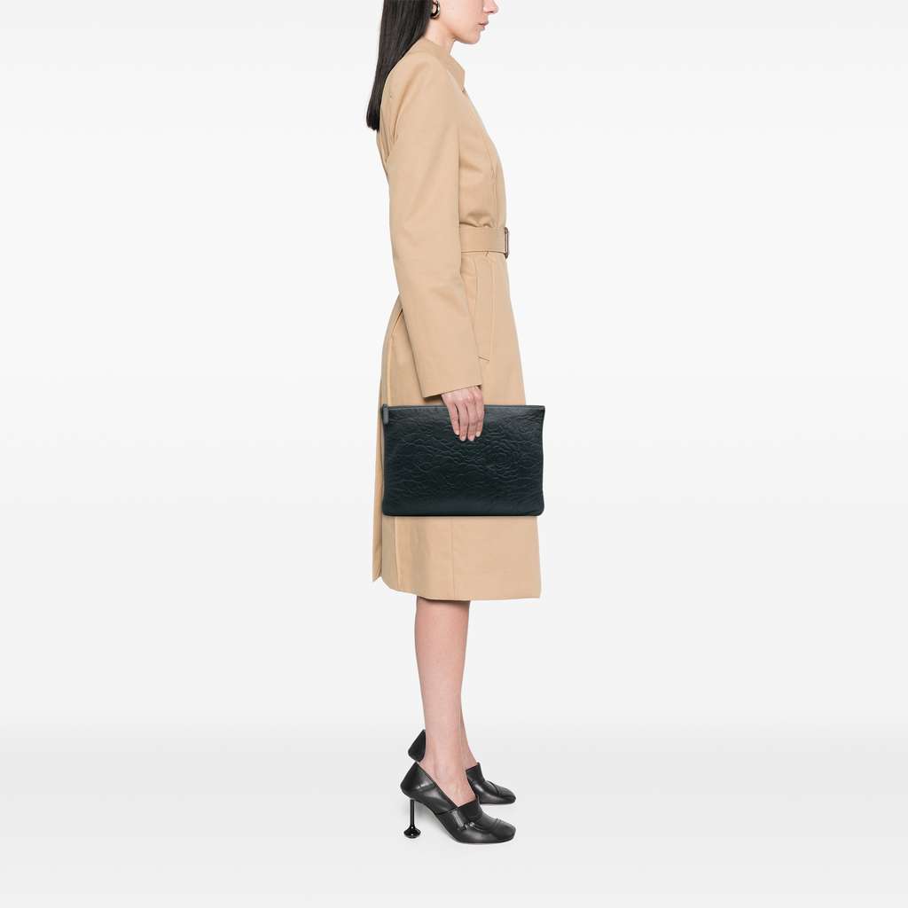 Chanel Large CC Embossed Lambskin Camellia O Case Clutch - Image 12