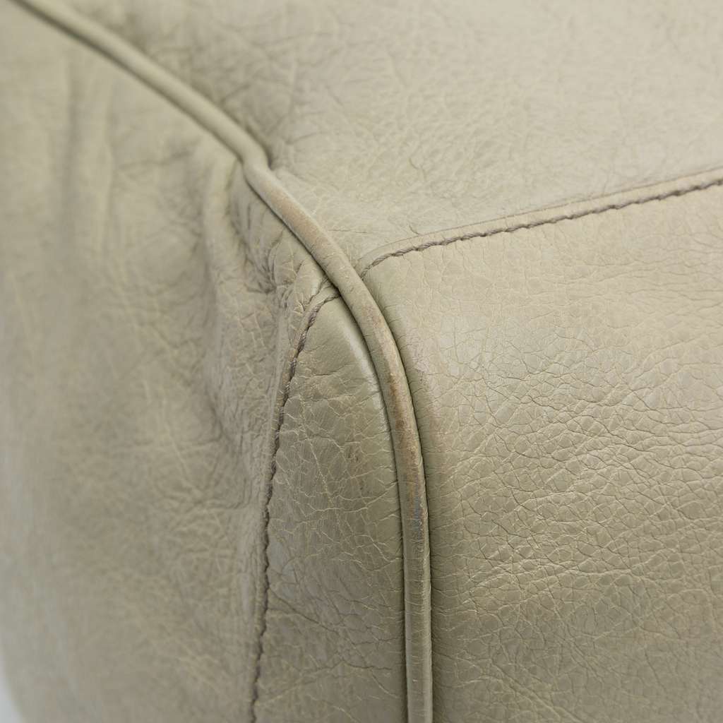 Balenciaga Small Lambskin Motocross Classic Squash Duffle Bag - Detail 2