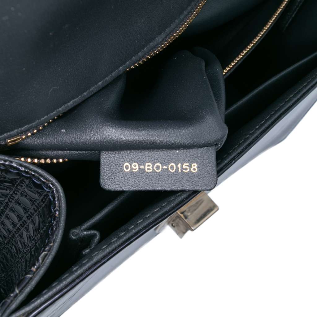 Dior Medium Patent Microcannage Diorama Flap - Detail 1