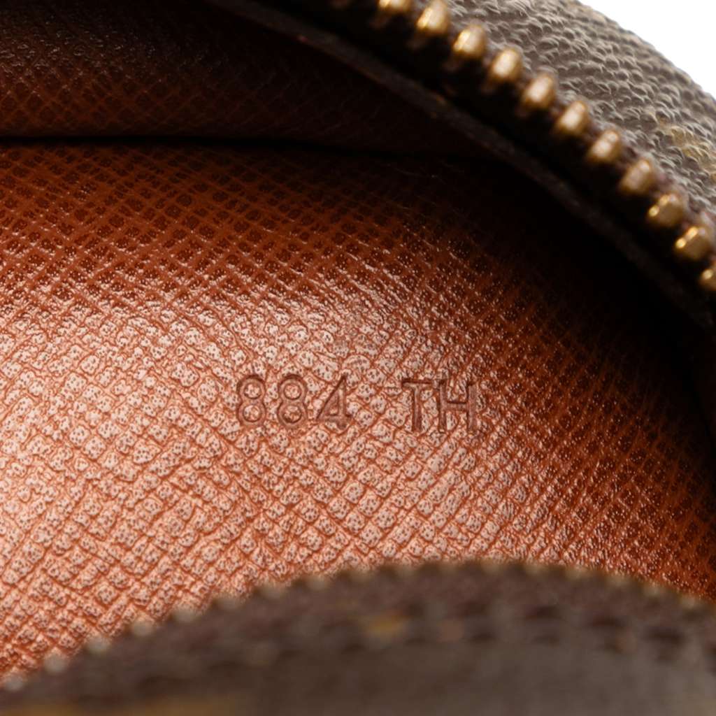 Louis Vuitton Monogram Nil Crossbody - Detail 1