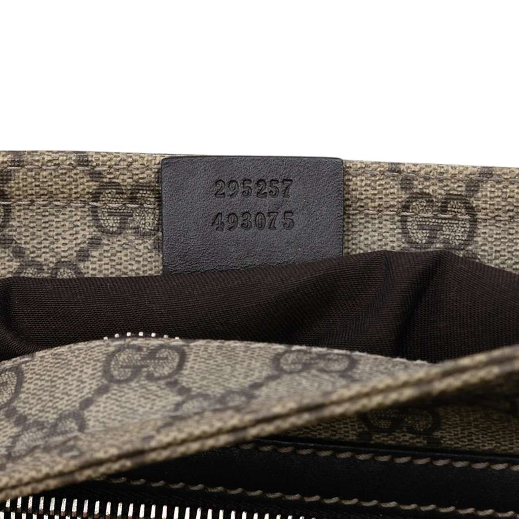 Gucci GG Supreme Crossbody - 5