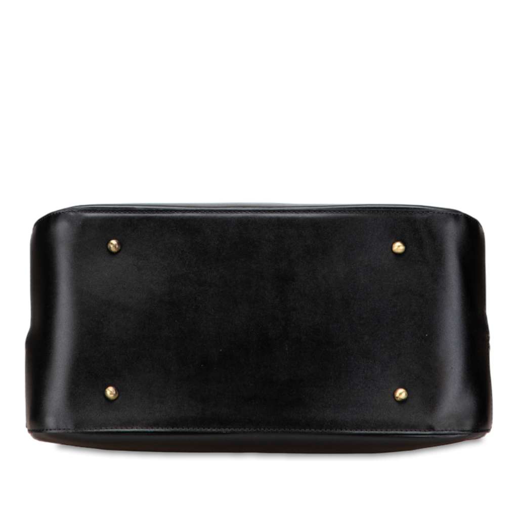 Burberry Medium Leather Dome Handbag - Image 6